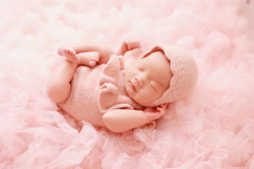 红河宝宝几个月可以抬头 红河宝宝几个月可以抬头